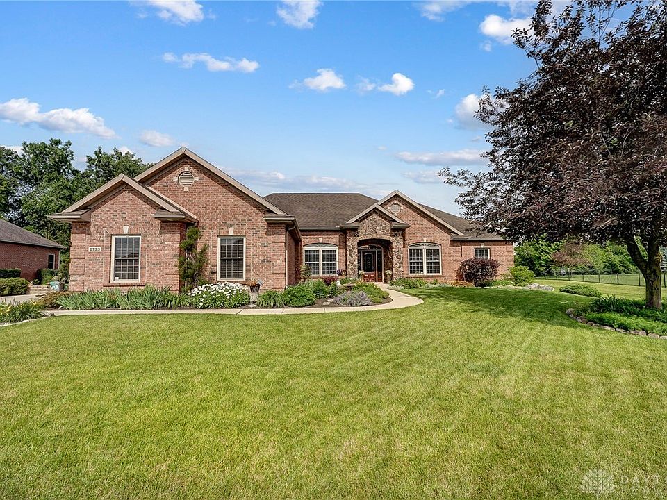 1st image of 2733 Stonebridge Dr