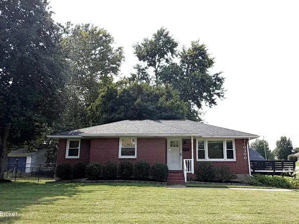 10300 Grafton Hall Rd, Louisville, KY 40272
