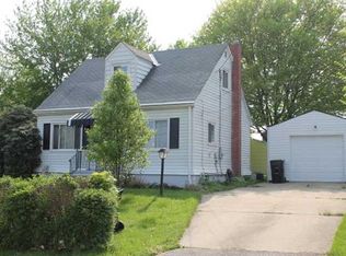 9033 Hillcrest Ave, Pittsburgh, PA 15237