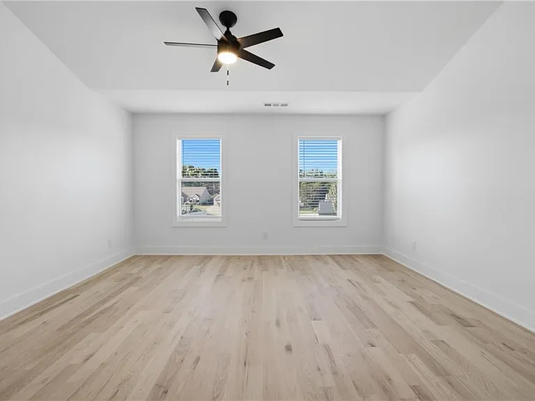 230 Pinebridge Ct — Photo 21