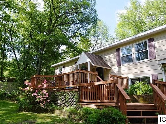 2nd image of 25685 Clair St