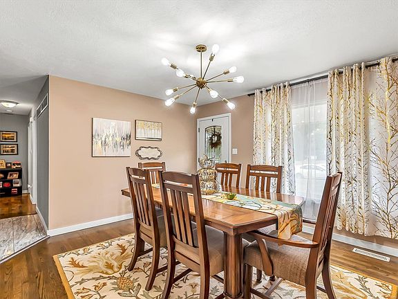 4th image of 4471 Brooktop Ln