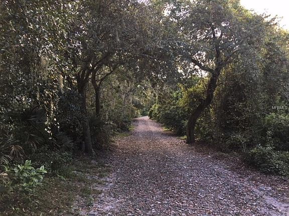 4th image of 3055 Scrub Oak Ln