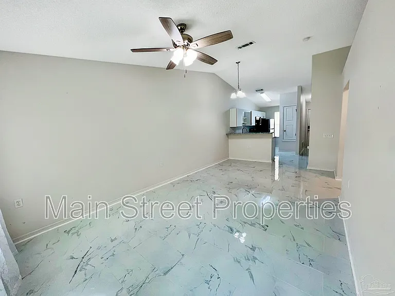 8124 Heirloom Dr — Photo 7