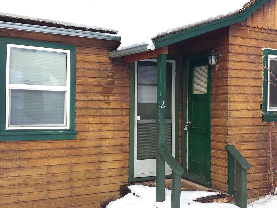 1st image of 39977 Hillcrest Dr #2
