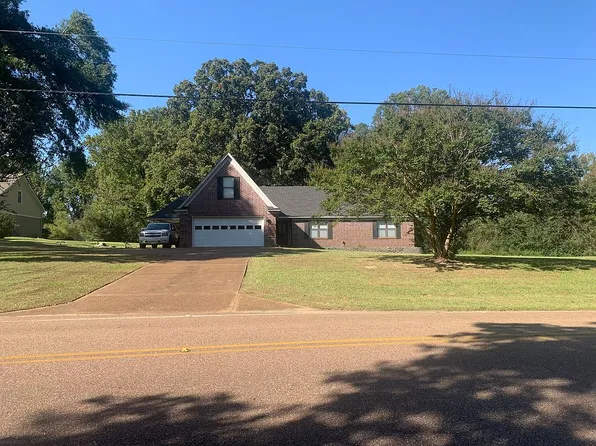 6150 Fiske Rd, Bartlett, TN 38135