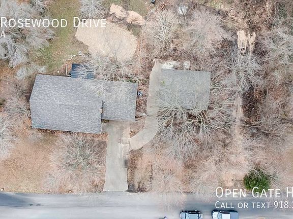 2nd image of 9900 S Rosewood Dr