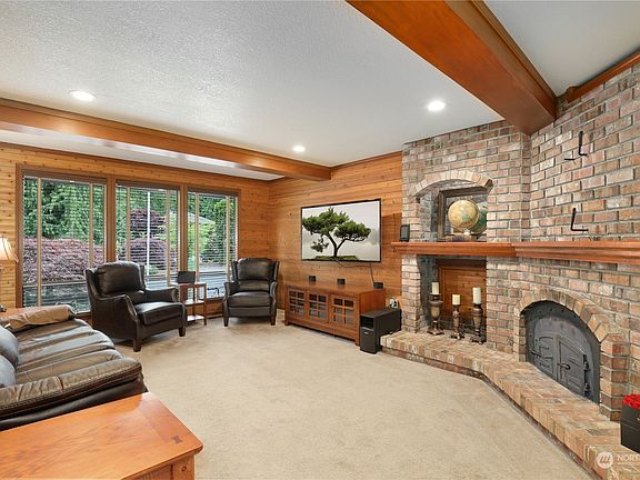 4th image of 28220 193rd Avenue SE