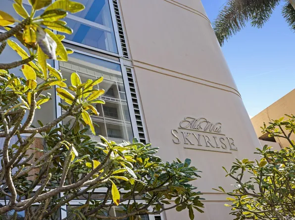 555 University Ave APT 100, Honolulu, HI 96826