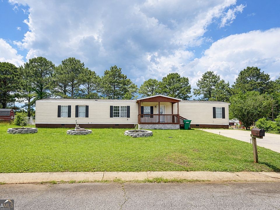 1st image of 240 Bayberry Dr