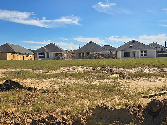 2nd image of 16652 Heritage Pines Ln