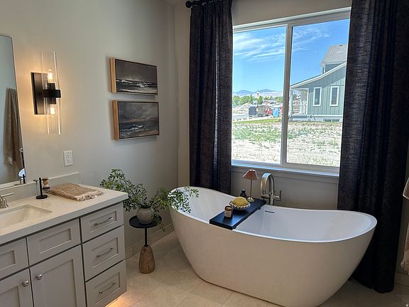 5th image of 1366 W Jordan Height Ln S #25