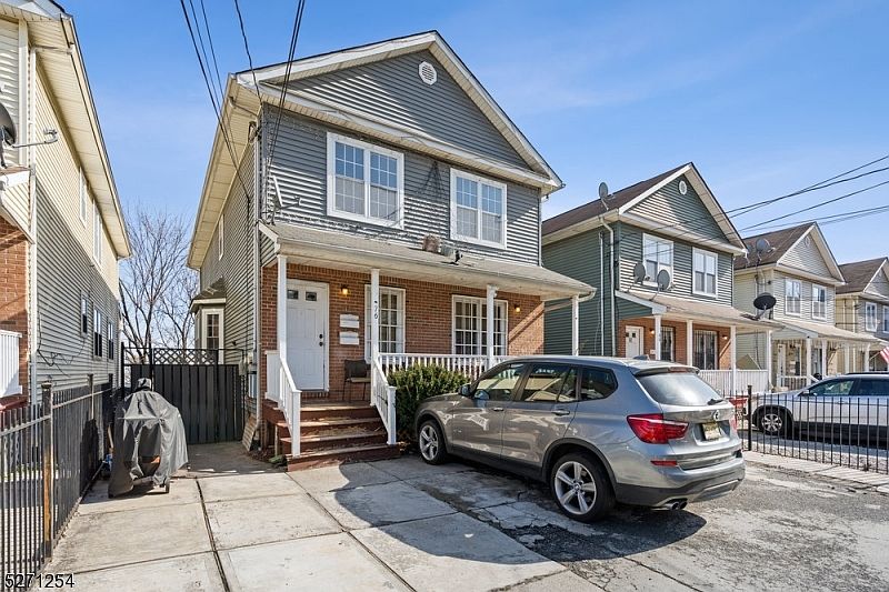1st image of 76 Milford Ave