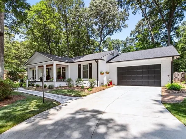 5316 Guida Dr, Greensboro, NC 27410