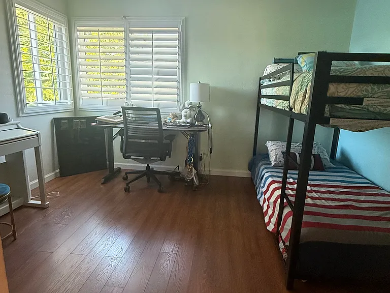 4910 Lyra Ct — Photo 14