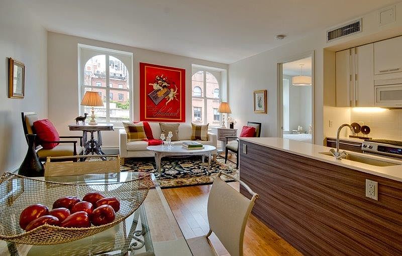1st image of 134 Montague St APT 4