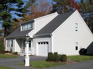 23 Benjaman Dr, Rochester, MA 02770
