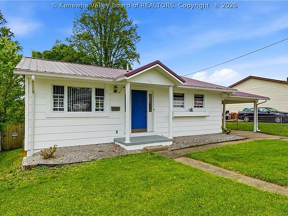 2nd image of 207 Lakeview Dr