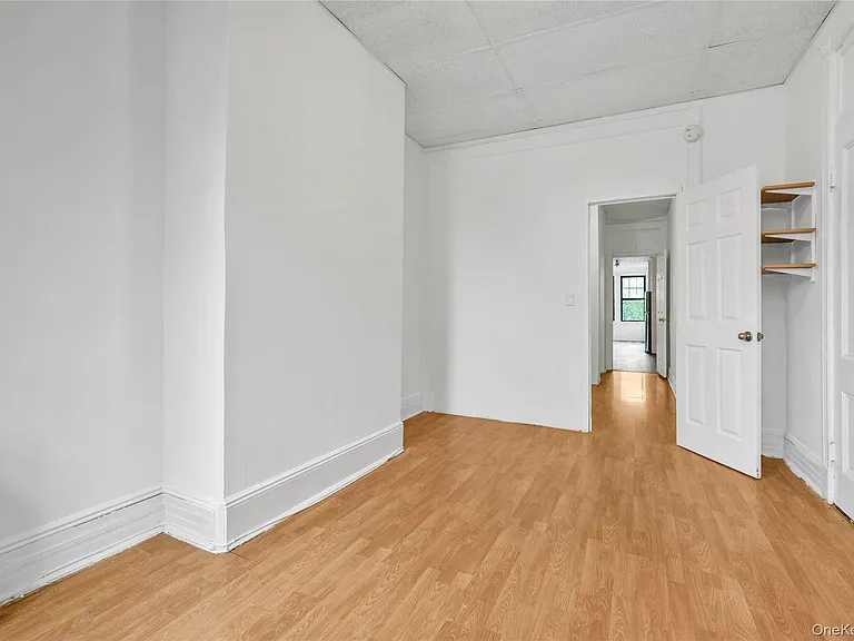71-60 69th Pl #1L — Photo 15