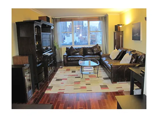 Rented by Corcoran | media 8