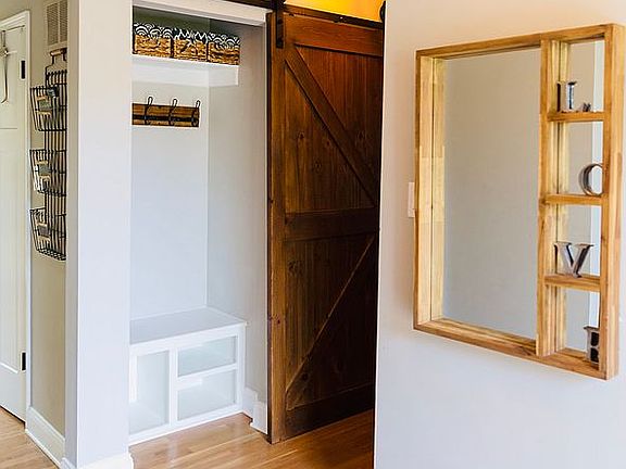 5th image of 8601 Sinon St