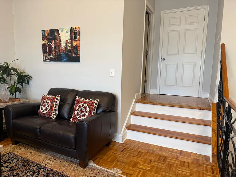 6415 Liberty Ave #B — Photo 5