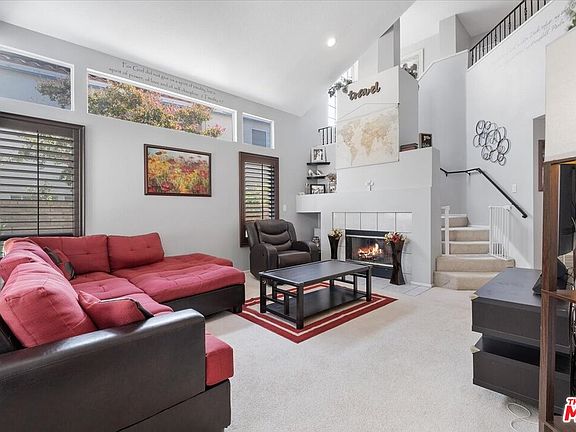 5th image of 25920 Santa Susana Dr