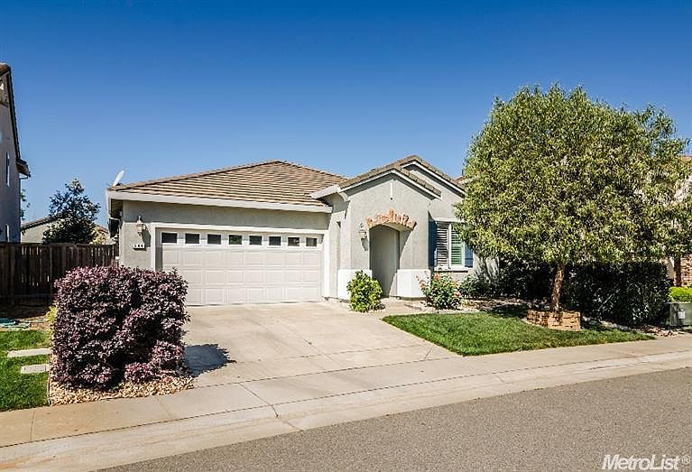 1st image of 596 Mazzolo Dr