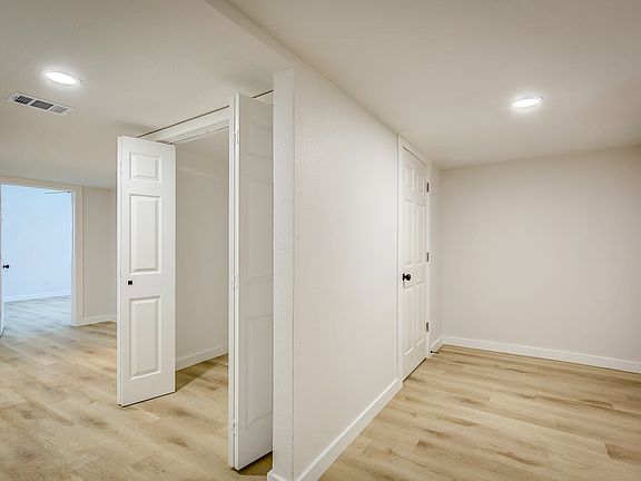 2nd image of 1812 King St #1