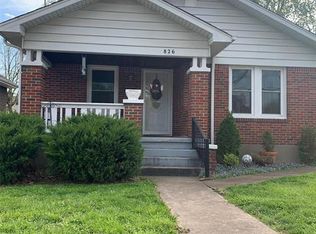 826 W 2nd St, Washington, MO 63090