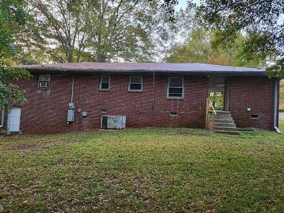 4th image of 2801 Leftwich Ln