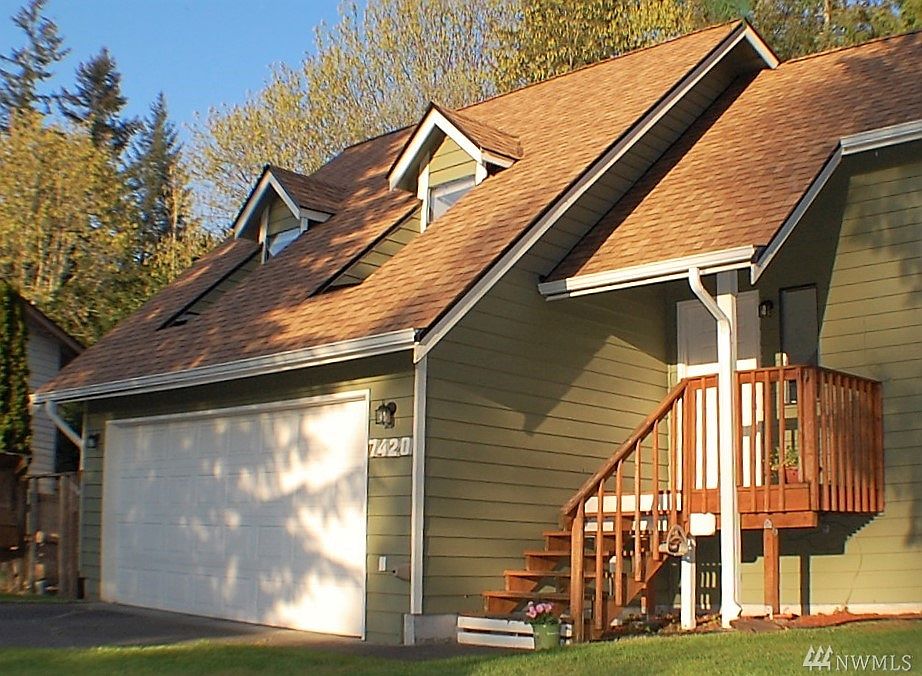 1st image of 7420 Blackbird Dr NE