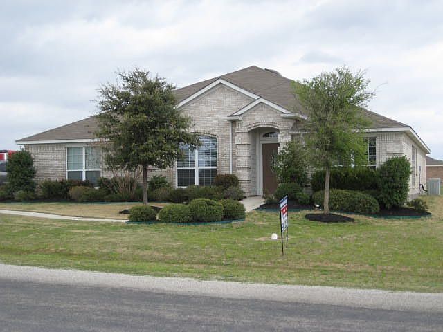 1st image of 172 Meadow Park Dr