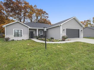 312 Haines Dr, Elkhart, IN 46514