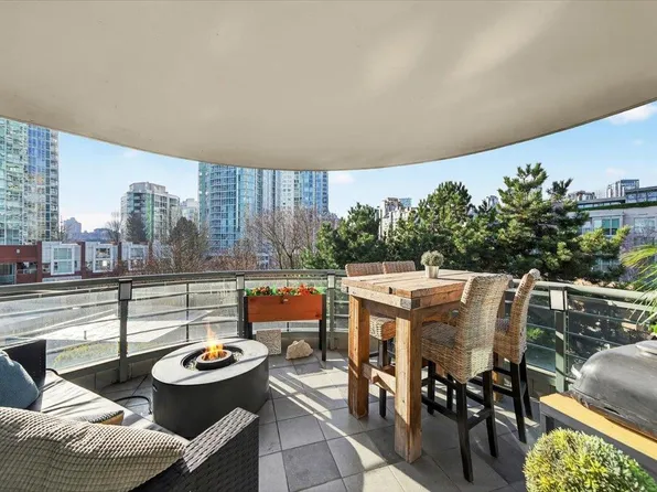 1009 Expo Blvd #603, Vancouver, BC V6Z 2V9