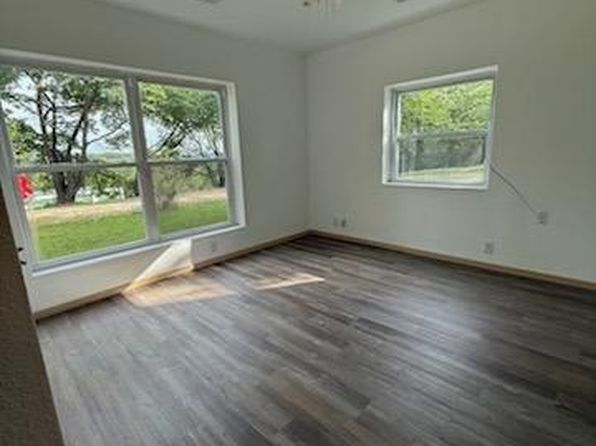 17 Sparkling Water Cir #19R