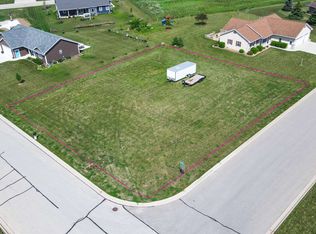 N Friendship Way #17, Hilbert, WI 54129