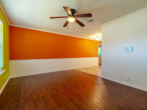 3rd image of 4 Cole Cir
