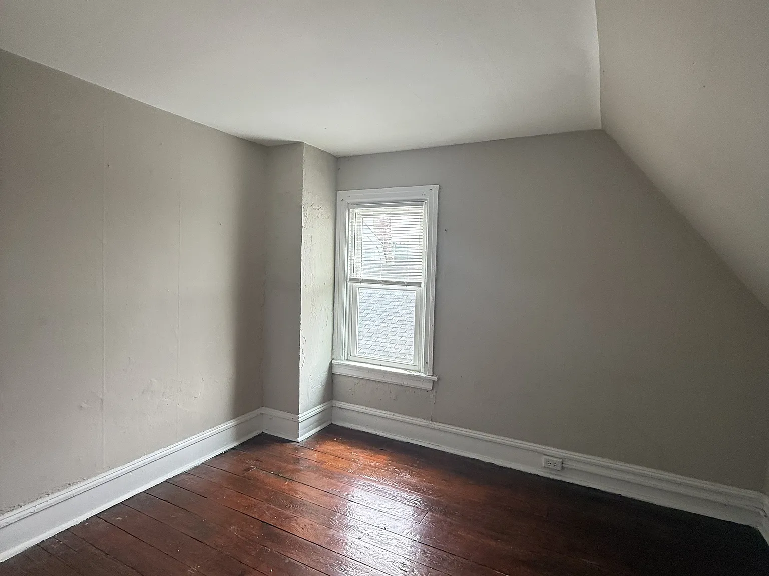 272 Maple Avenue - Rear — Photo 4
