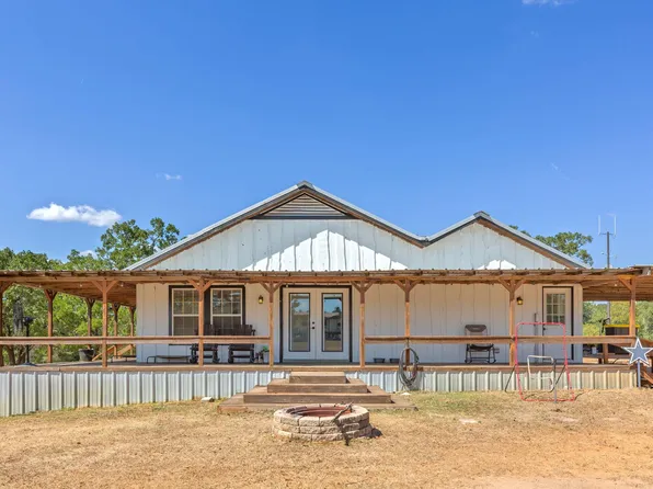 274 Old Potato Rd, Paige, TX 78659