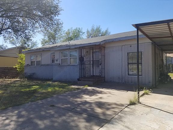 2nd image of 2815 Oak Dr