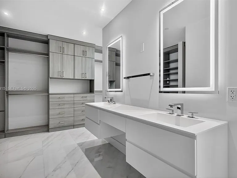 3750 Yacht Club Dr #Townhouse 5 — Photo 40