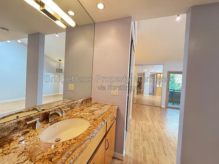 1625 Hotel Cir S #C308 — Photo 17