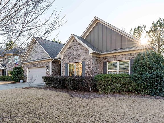 2nd image of 46 Waterford Pl