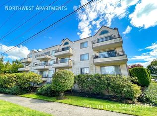 2100 California Ave SW #202, Seattle, WA 98116