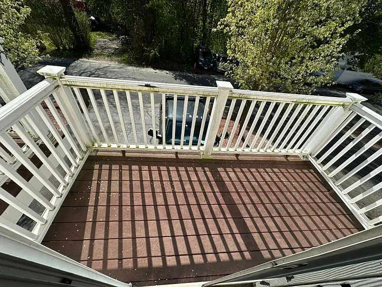 176 Lincoln St — Photo 18