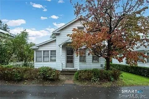 5 Hillside Ct Photo 1
