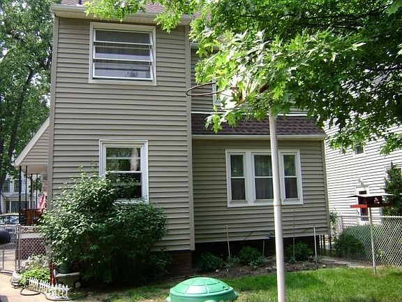 4th image of 277 E 208th St
