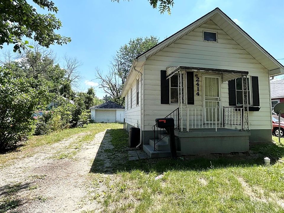 1st image of 2414 Thom St