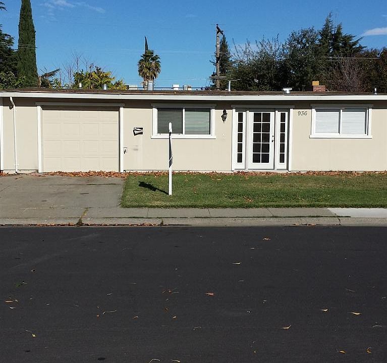 1st image of 936 Sharian St